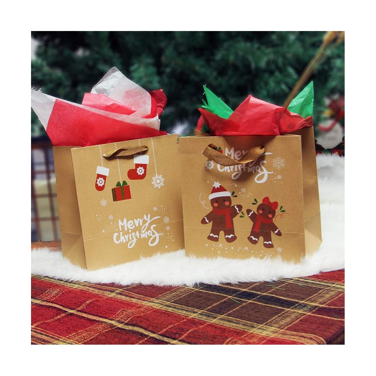 Lulu Home Christmas Gift Bags with Handle, 24 Pieces Kraft Bags with Assorted Christmas Prints, Xmas Gift Bags Large, Medium and Small for Gifts Wrapping - imagem de detalhe 3