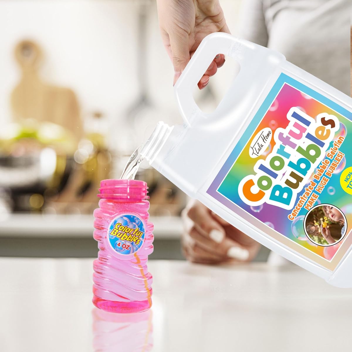Lulu Home Concentrated Bubble Solution, 1 L/ 33.8 OZ Refill for Bubble Machines, Giant Wands, and Blowers - Up to 2.5 Gallons for Kids' Birthday Parties - imagen de detalle 4