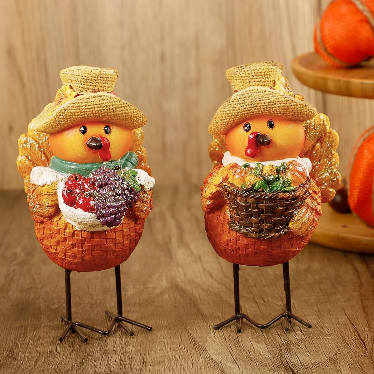 Lulu Home Thanksgiving Turkey Figurines, 2 Pack Resin Turkey Ornaments with Metal Legs Autumn Shelf Sitters, Thanksgiving Craft Turkey Fruit Kitchen Figurines Fall Fireplace Home Decor - imagem de detalhe 4