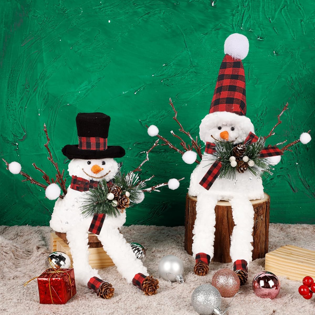 Lulu Home Set of 2 Christmas Snowman Ornaments for Table Mantel Desk Fireplace Home Holiday Decor (Red and Black) - imagen de detalle 4