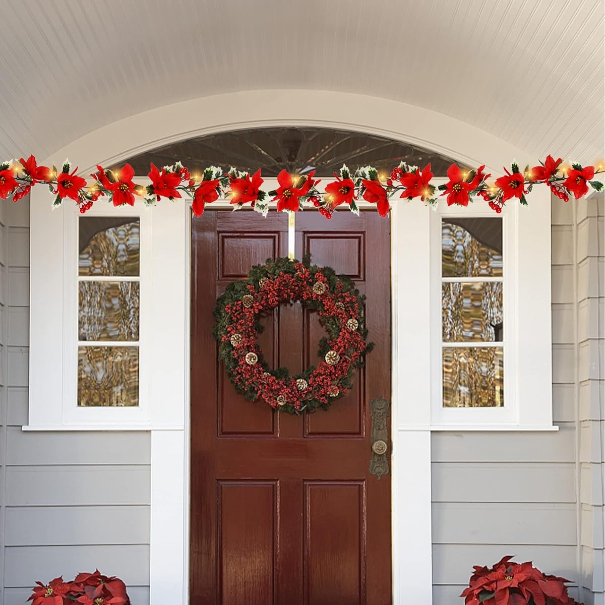 Lulu Home 5.9FT Pre-lit 20 LED Christmas Holly Leaves Garland Decorated with 18 Pinecones, Battery Operated Christmas Lighted Poinsettia Garland Indoor Outdoor for Fireplace, Staircase Decor - imagem de detalhe 6