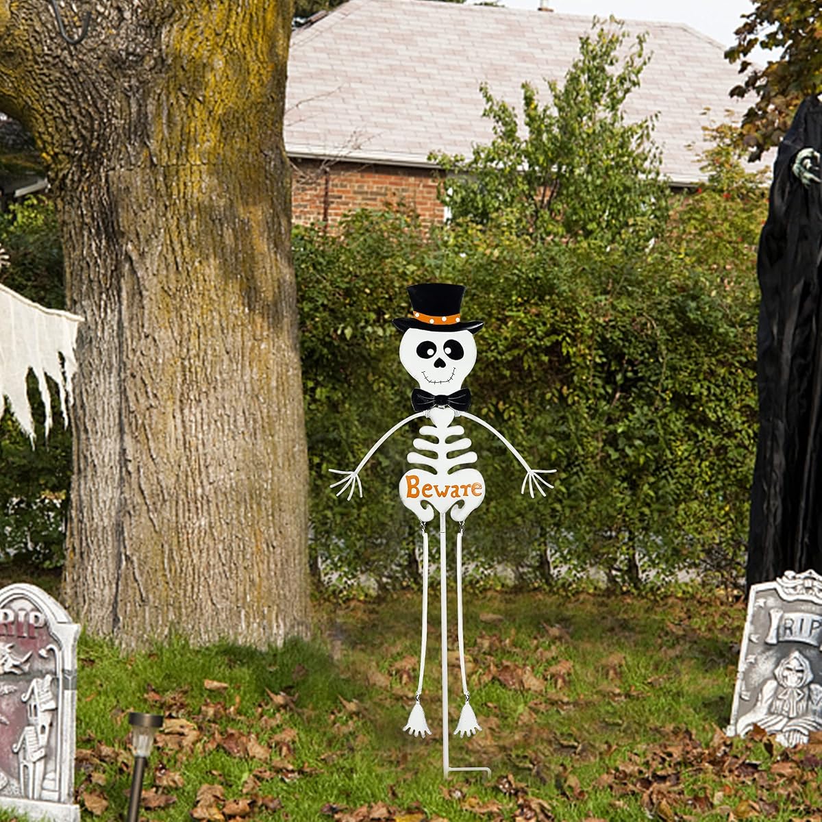 Lulu Home Halloween Yard Stake, 34.6" Metal Well Dressed Standing Skeletons, Outdoor Garden Lawn Driveway Yard Sign for Day of the Dead Halloween Decorations - imagen de detalle 5