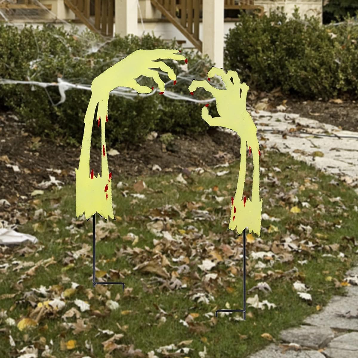 Lulu Home Halloween Yard Stake, 26.6" Glow in The Dark Metal Demon Hands with Green Fluorescent Layer, Halloween Yard Sign Stakes for Outdoor Front Yard Lawn Garden Decorations - detail image 6