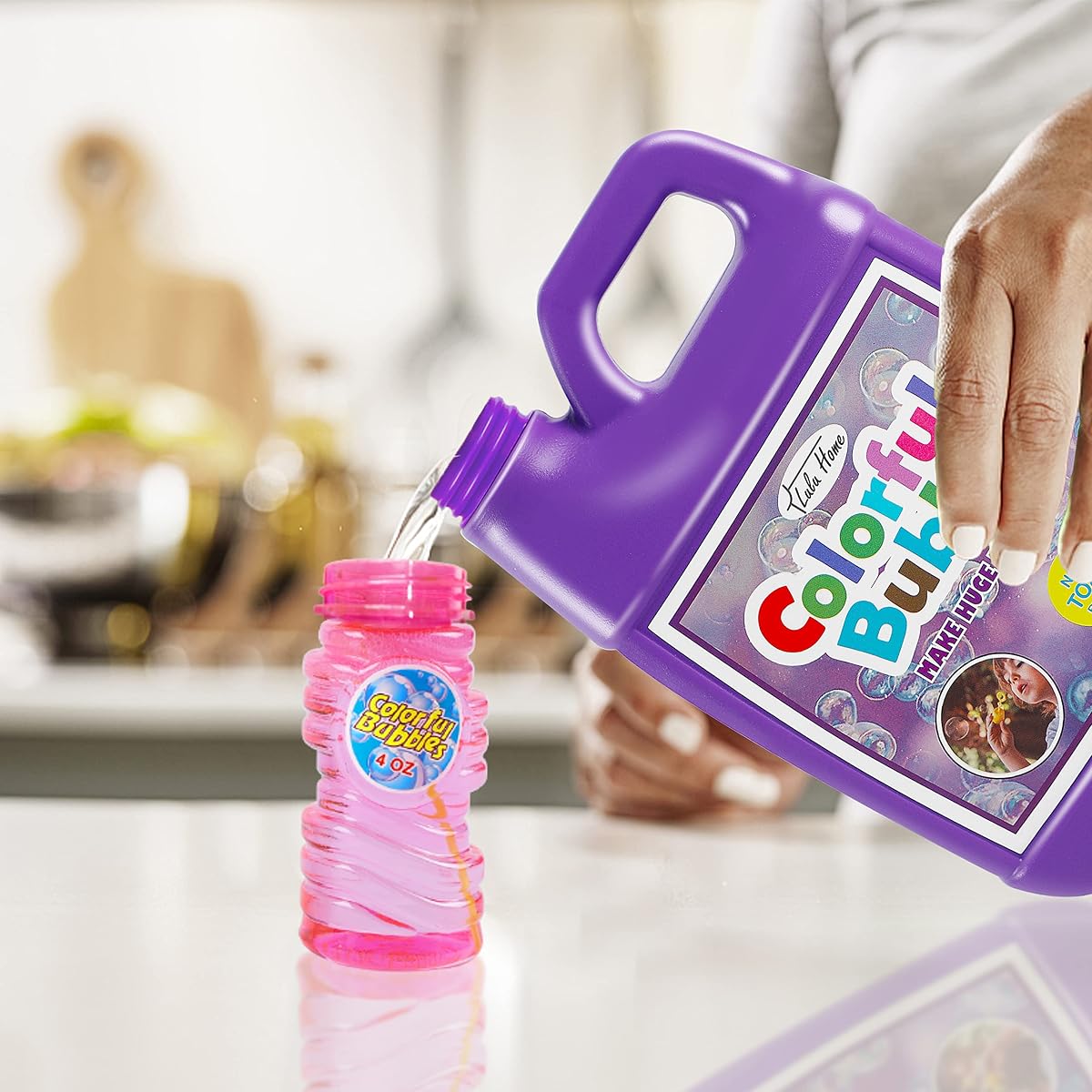Lulu Home Concentrated Bubble Solution, 1 L/ 33.8 OZ Refill for Bubble Machines, Giant Wands, and Blowers - Up to 2.5 Gallons for Kids' Birthday Parties - imagen de detalle 6