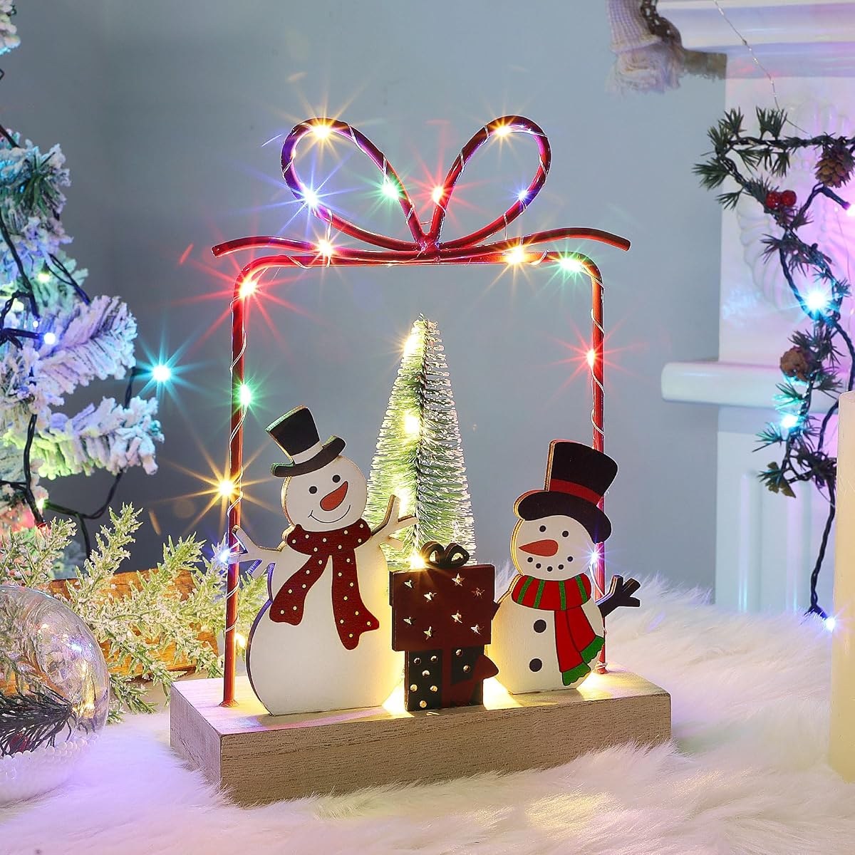 Lulu Home Christmas Tabletop Decoration, Wooden Pre-lit Xmas Snowmen Gift Boxes Ornament with Metal Frame, Battery Operated LED Light Up Holiday Sign for Indoor Mantel Shelf Decor - imagem de detalhe 6