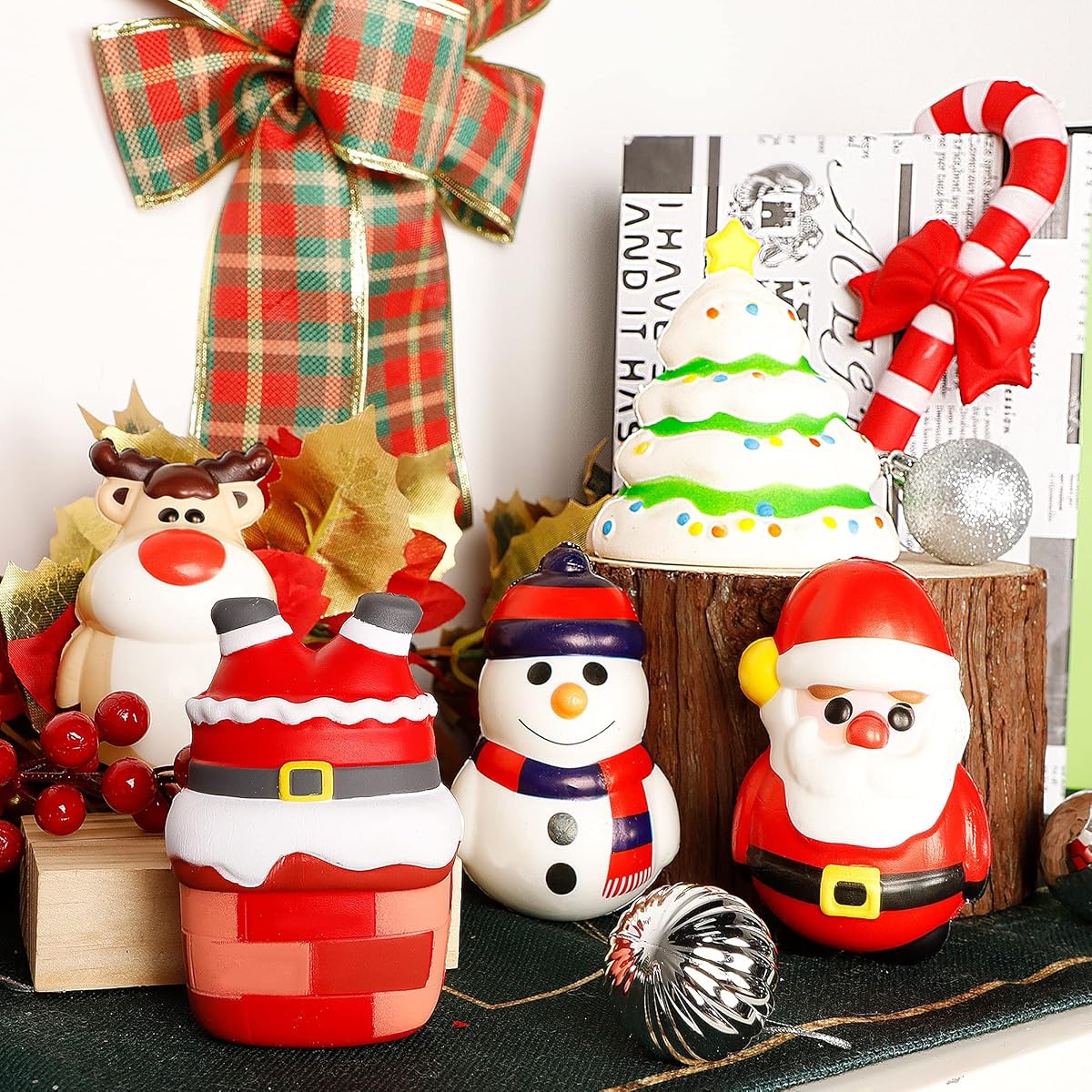 Lulu Home Christmas Party Favors, 6 Pack Jumbo Squishy Slow Rising Toys Set, Christmas Stress Relief Cute Sensory Toys for Boys Girls Trick or Treat Party Supplies - imagen de detalle 4