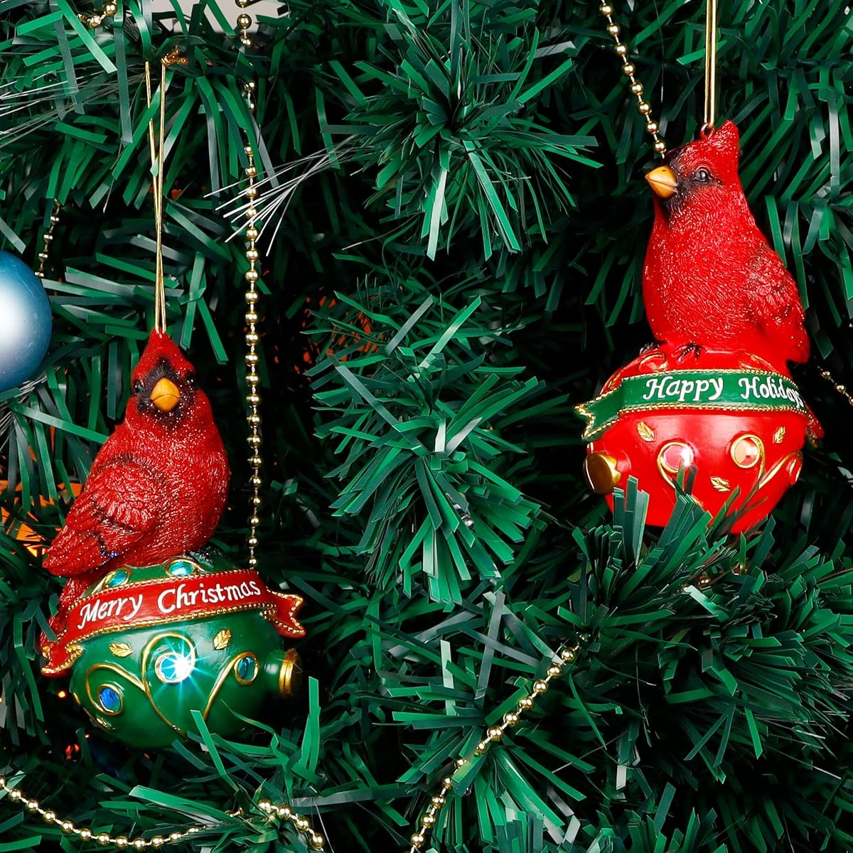 Lulu Home Christmas Hanging Decoration, 6" H Set of 2 Resin Cardinal Figures with Lighted Christmas Balls Base, Hanging Lifelike Red Birds with Pre-Strung Rope for Christmas Indoor Outdoor Decoration - 细节图 5