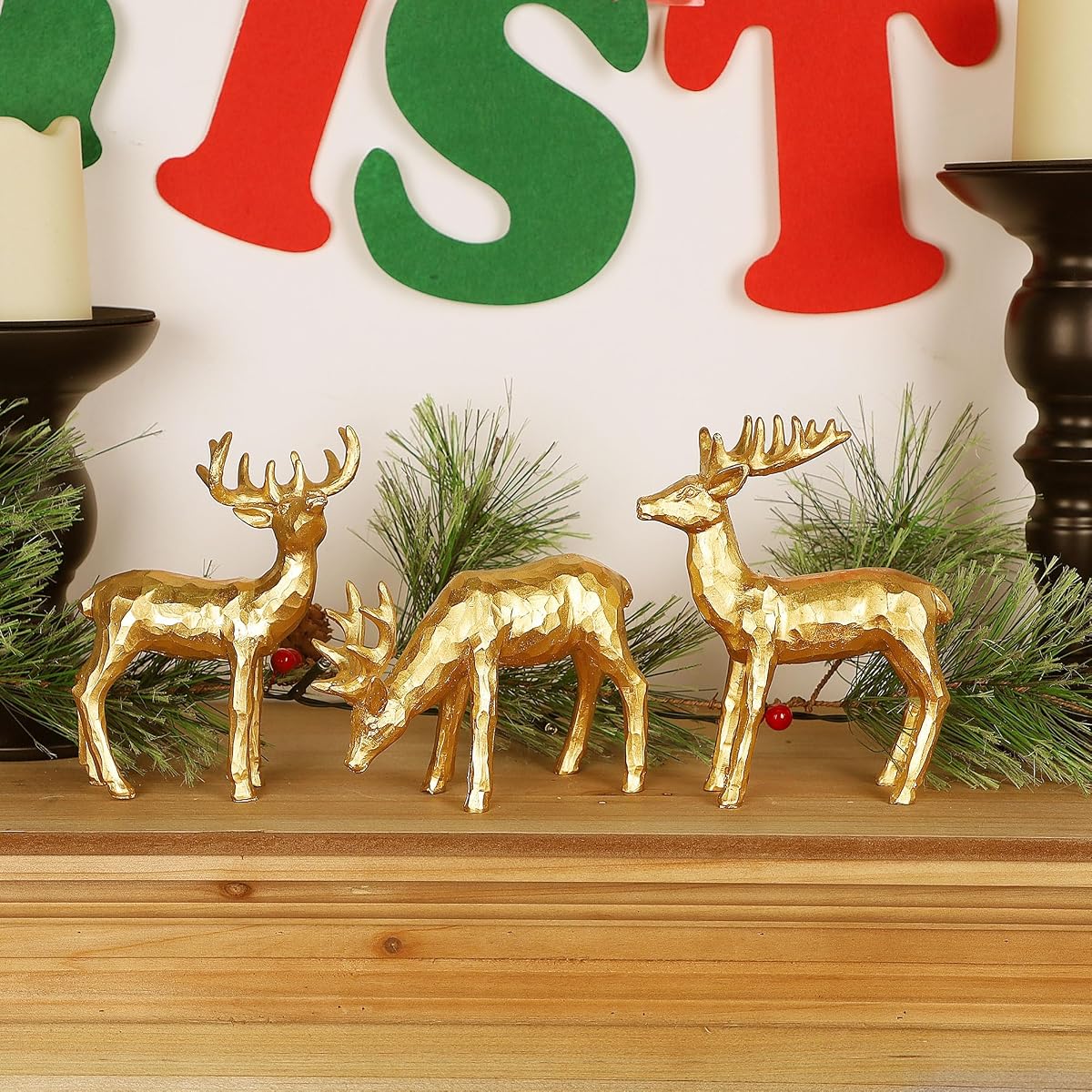 Lulu Home 3 PCS Christmas Tabletop Decorations, Resin Golden Reindeer Family Figurines with Diverse Postures, Xmas Holiday Winter Centerpieces Ornaments for Mantel Shelf Sill Decor(Peer) - imagem de detalhe 2