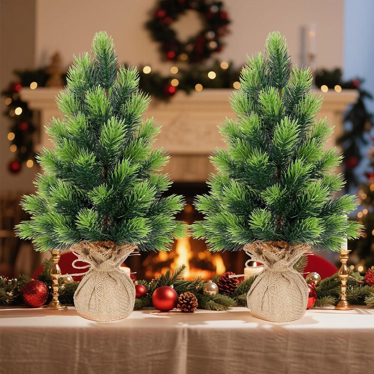 Lulu Home 2 Packs 16.5 Inch Artificial Mini Christmas Tree, Small Tabletop Desktop Xmas Tree with Burlap Base, Realistic Pine for Home Office Party Festival Decorations - imagem de detalhe 5