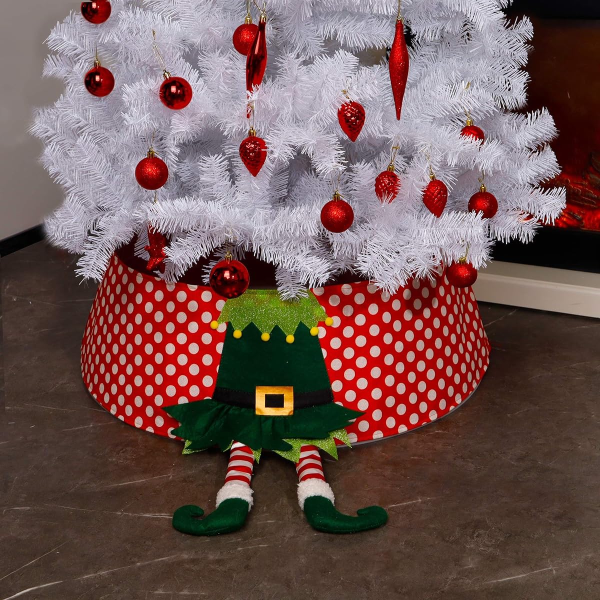Lulu Home 30 Inch Christmas Tree Collar with PC Boards, Elf Boots Christmas Tree Stand Cover, Christmas Tree Ring Bottom Decoration - imagem de detalhe 6