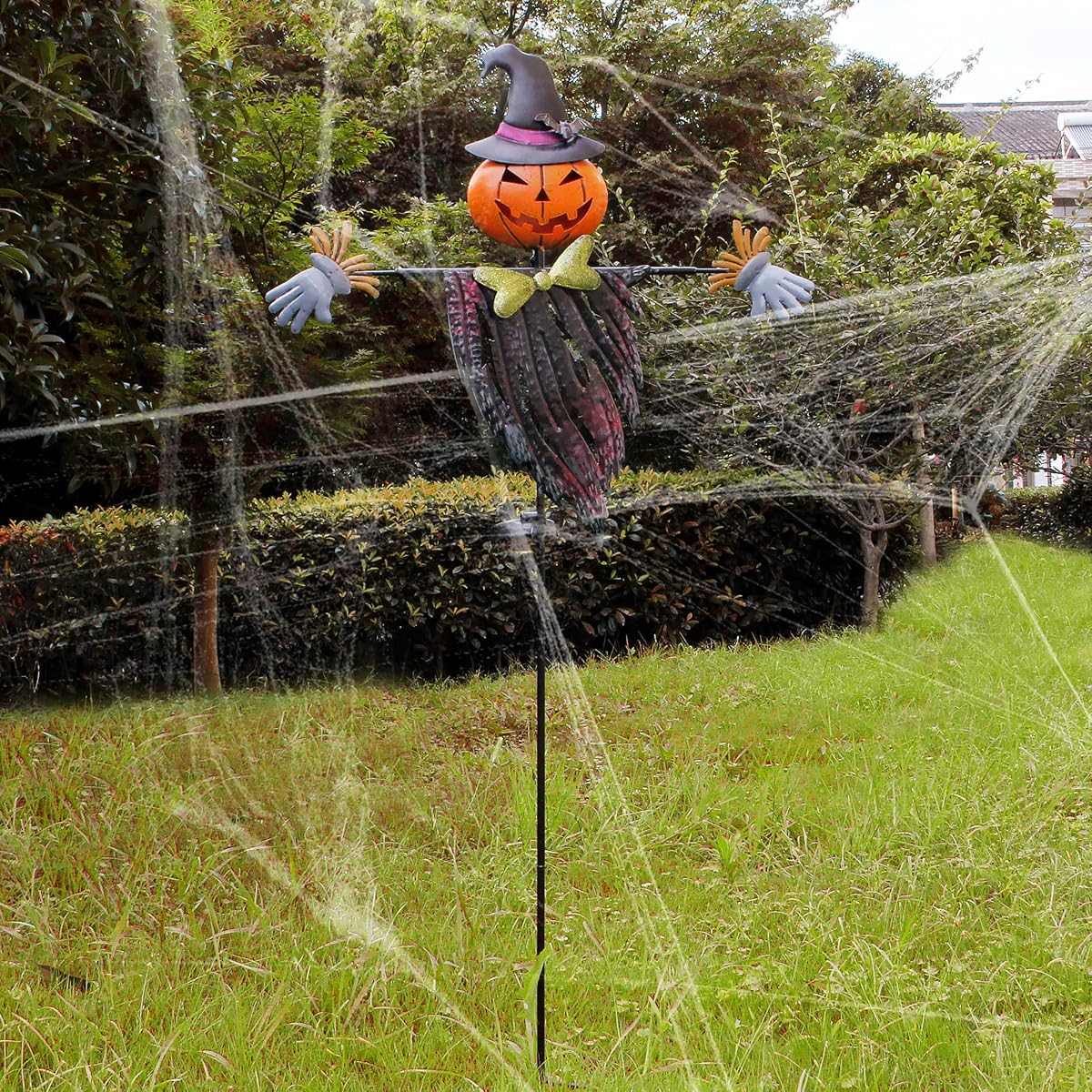 Lulu Home Halloween Yard Stake, 46.4" Solar Lighted Metal Pumpkin Head Scarecrow Stake, Outdoor Decoration Garden Lawn Driveway Yard Sign for Halloween - imagem de detalhe 6