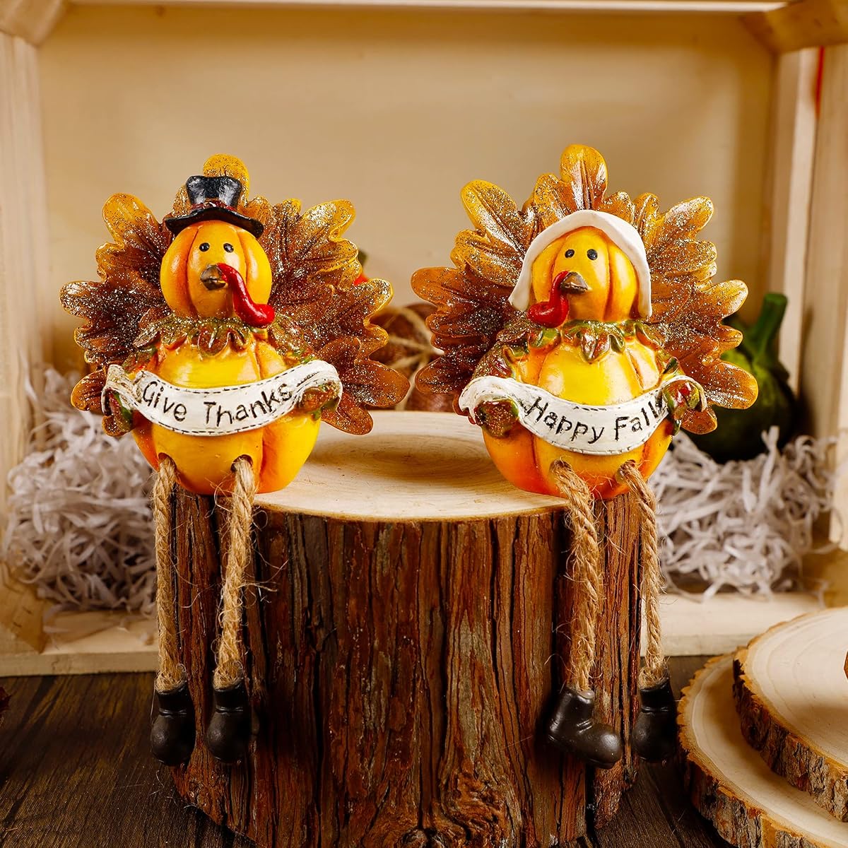 Lulu Home Thanksgiving Turkey Figurines, Set of 2 Resin Turkey Shelf Sitters with Dangling Legs, Give Thanks Happy Fall Harvest Sculpture for Window Sill Kitchen Tabletop Autumn Home Decor - imagem de detalhe 5